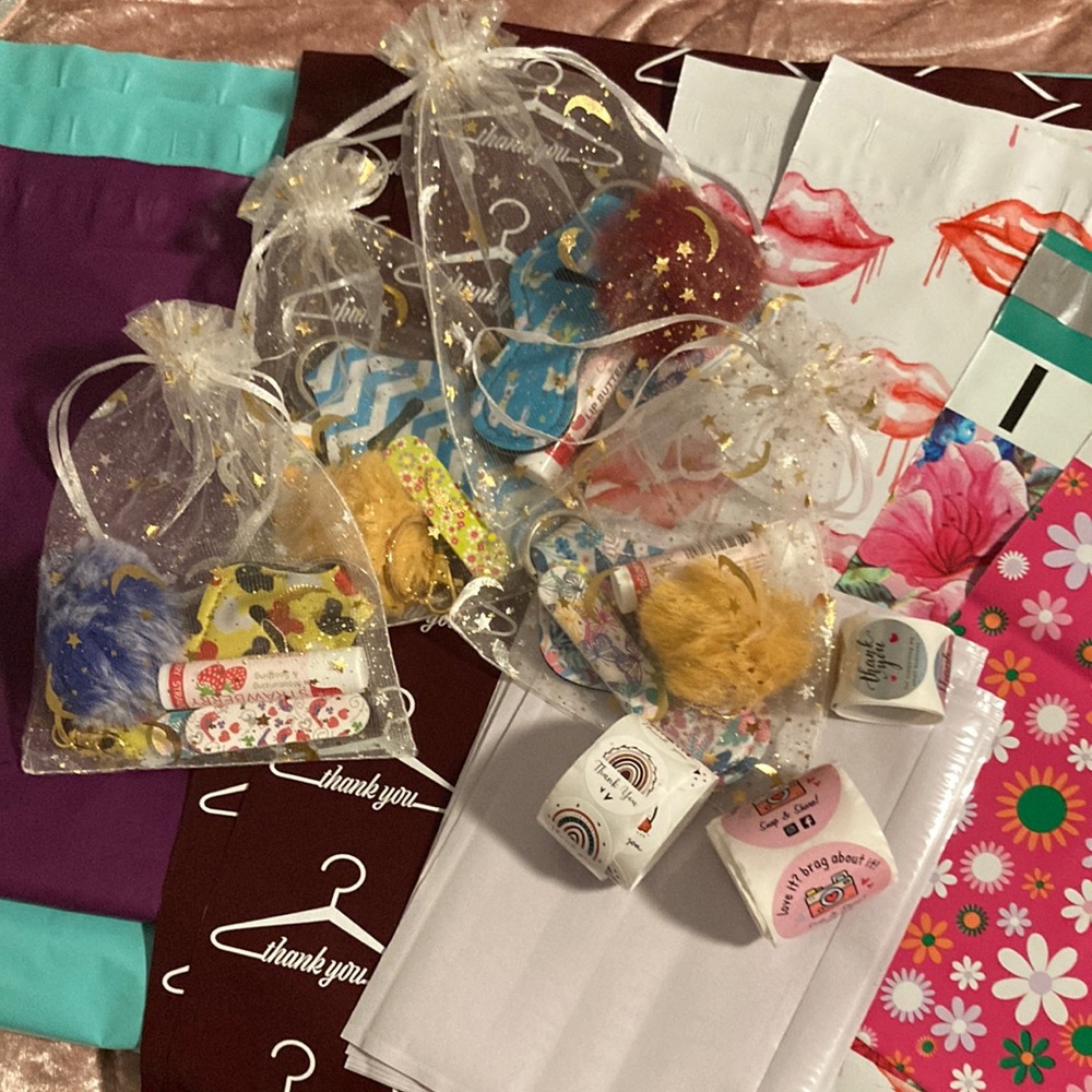 Posher’s packing bundle